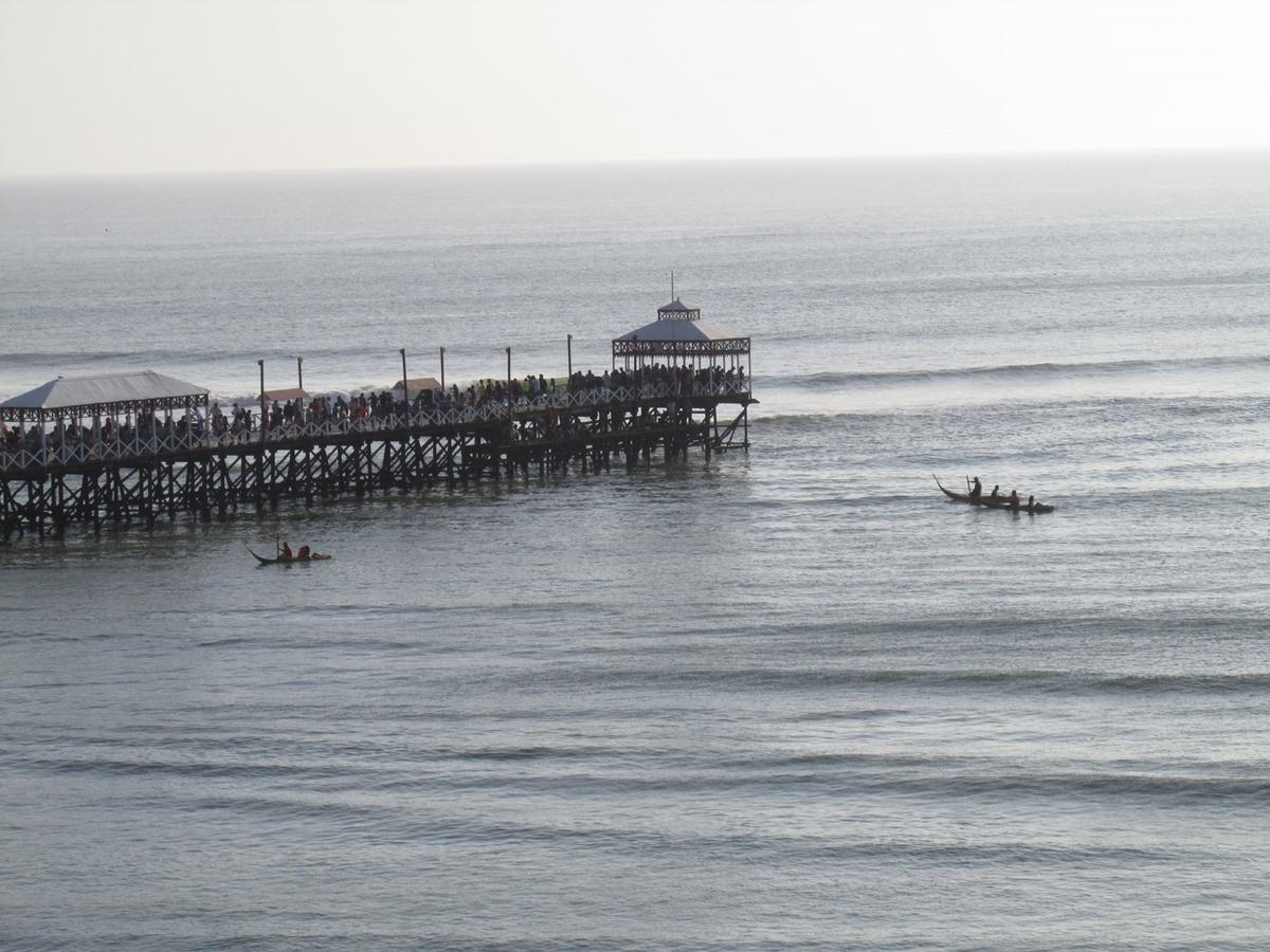 Hotel El Sombrero Huanchaco Exterior foto